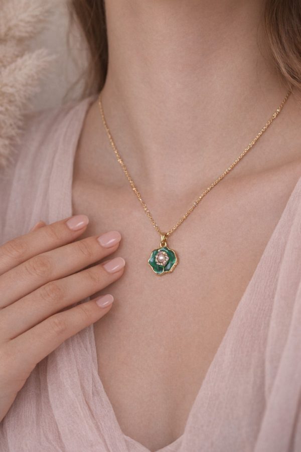 Ocean Bloom Necklace