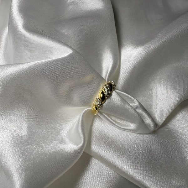 Twisted Radiance Ring